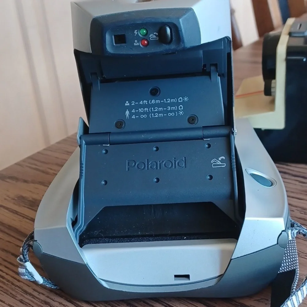 Vintage Polaroid 1200FF Spectra Instant Film Camera with strap